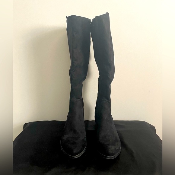 Black Heeled Boots - Picture 1 of 9